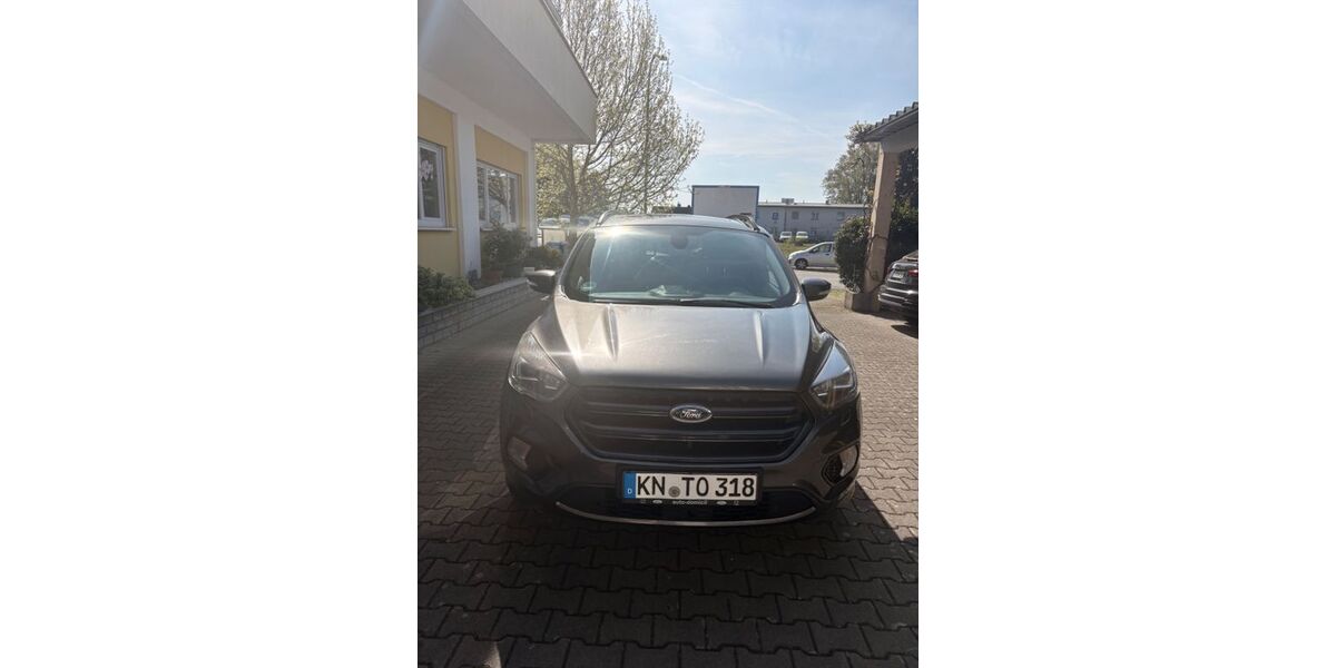 Ford Kuga 189.000 km 9.900 &euro; Konstanz 78464