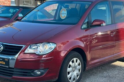 VW Touran 229.000 km 3.490 &euro; Euskirchen 53881