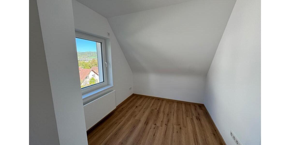 Etagenwohnung Melsungen - 3 Zimmer, 94 m&sup2;, 950&euro; | Angebot:26314675