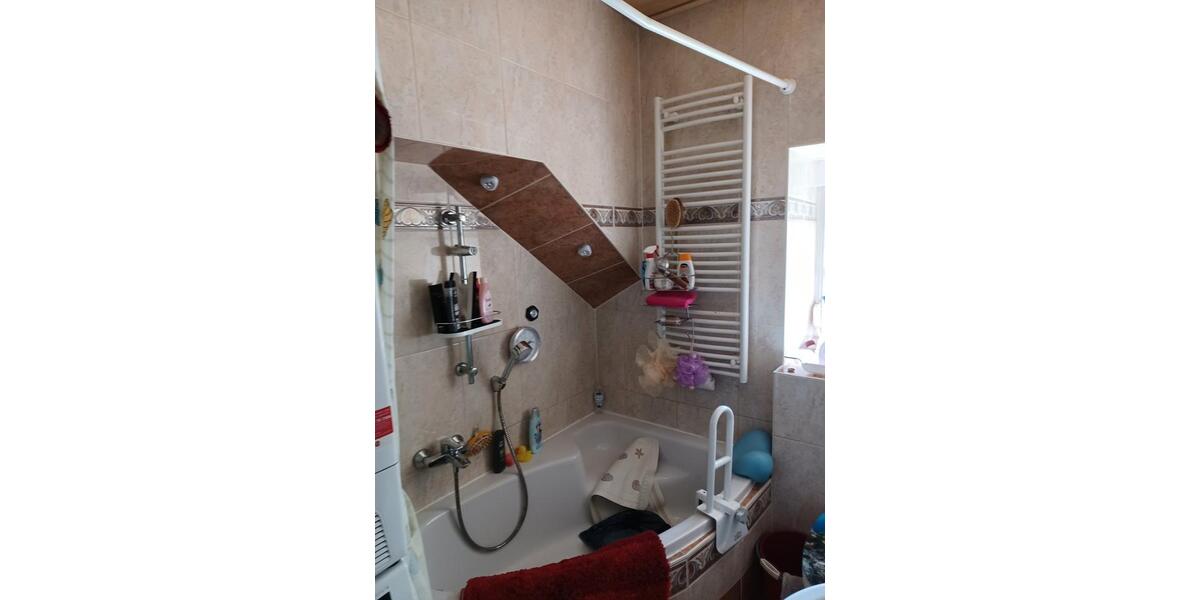 Reihenhaus Roßleben-Wiehe Wiehe - 3.5 Zimmer, 120 m&sup2;, 39.000&euro; | Angebot:26867253