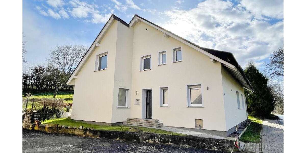 Einfamilienhaus Kalletal - 8 Zimmer, 211 m&sup2;, 230.000&euro; | Angebot:26362271