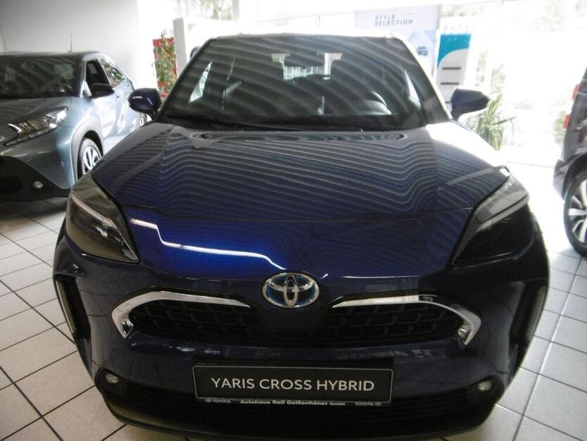 Yaris