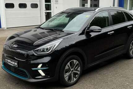 Kia Niro 171.500 km 17.250 € Tönisvorst 47918