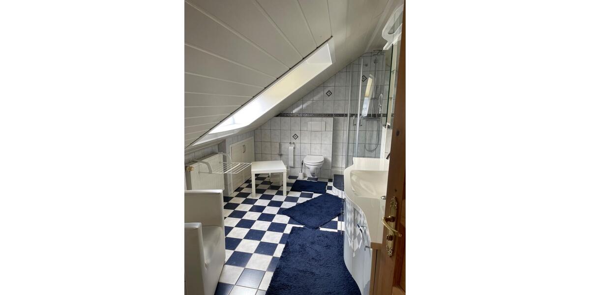 Doppelhaushälfte Völklingen - 11 Zimmer, 188 m&sup2;, 389.000&euro; | Angebot:27030270