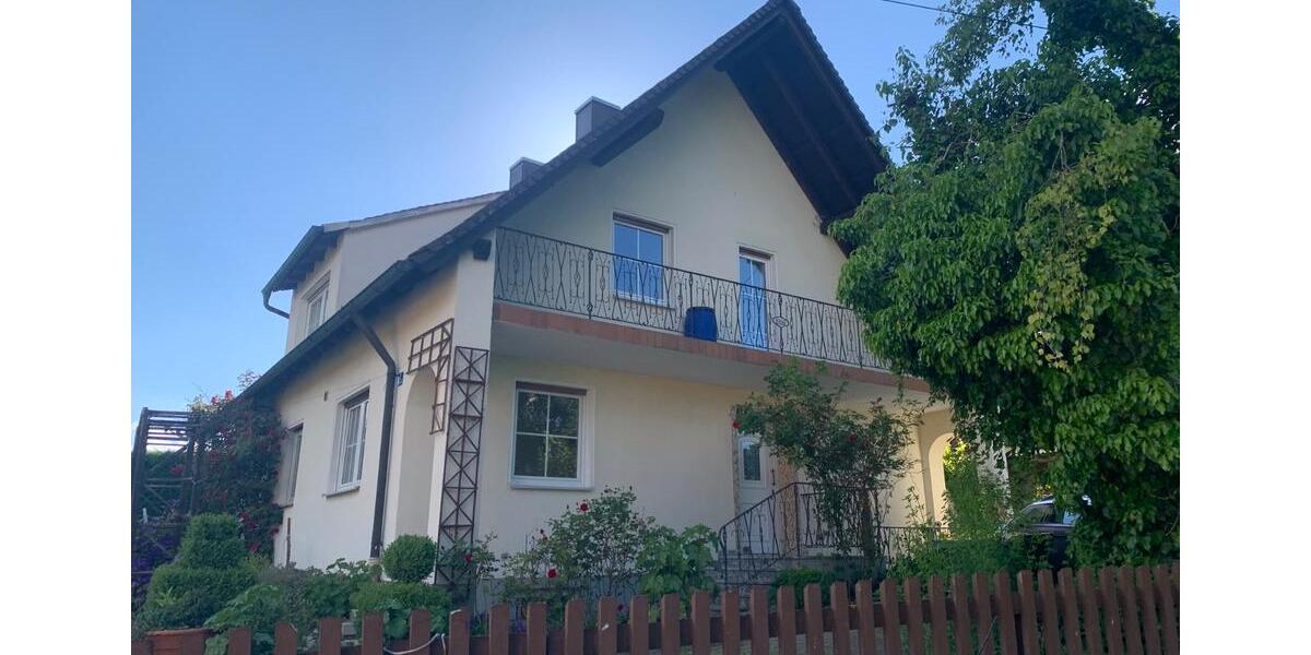 Einfamilienhaus Hollenbach - 6 Zimmer, 166 m&sup2;, 1.700&euro; | Angebot:25553109