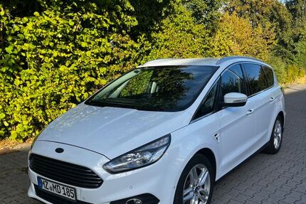 Ford S-Max 217.000 km 8.900 &euro; Mainz 55130