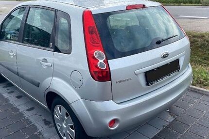 Ford Fiesta 185.000 km 2.000 &euro; Ludwigsburg 71642