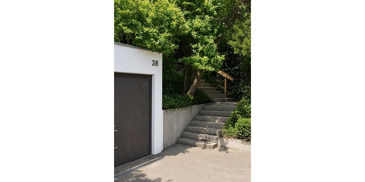 Einfamilienhaus Pfullingen - 8 Zimmer, 179 m&sup2;, 576.000&euro; | Angebot:26757139
