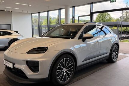 Porsche Macan 12.697 km 79.900 &euro; Minden 32429