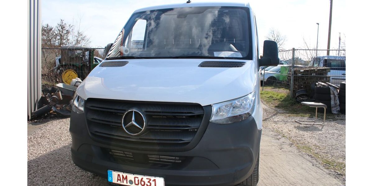 Mercedes-Benz Sprinter 199.700 km 13.999 &euro; Amberg (Nähe Nürnberg) 92224