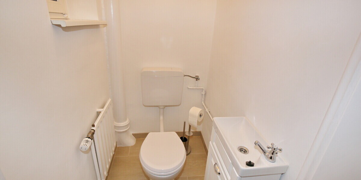 Aufwändig renovierte Altbauwohnung in prachtvollem Jugendstilgebäude - 4- Baden-Baden Baden | Angebot:25479357