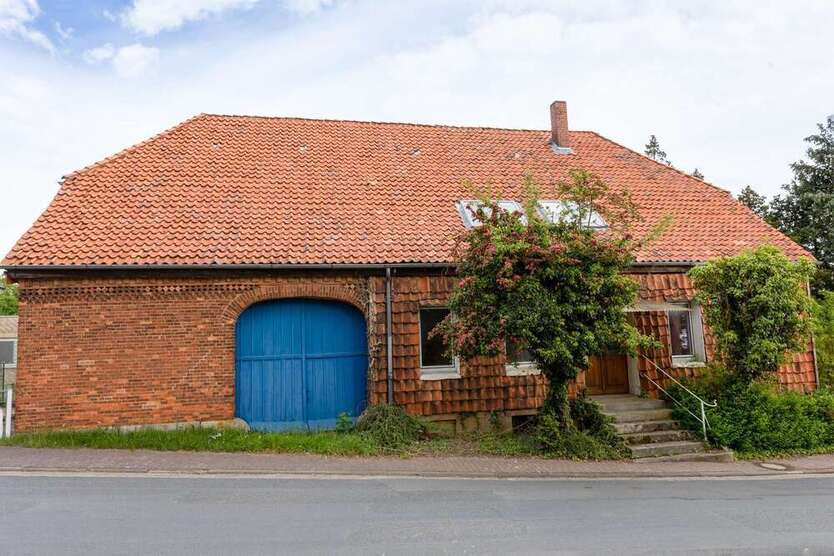 Haus zum Kaufen in Coppenbrügge 450.000 € 183.04 m²
