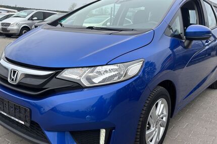 Honda Jazz 52.000 km 9.999 &euro; Wildau 15745