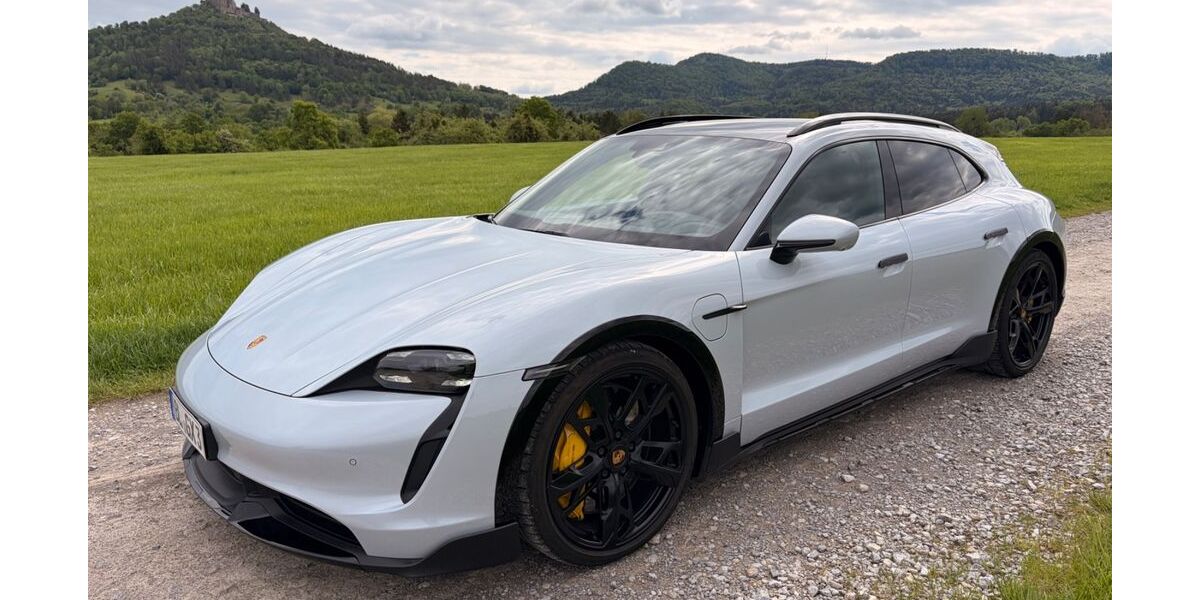 Porsche Taycan 59.800 km 94.200 &euro; Balingen 72336