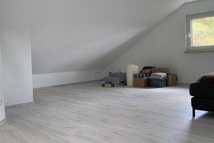 Wohnung Schwanfeld - 1 Zimmer, 50 m&sup2;, 400&euro; | Angebot:26402601
