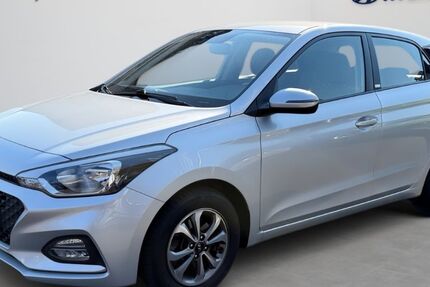 Hyundai i20 52.499 km 12.990 &euro; Contwig 66497