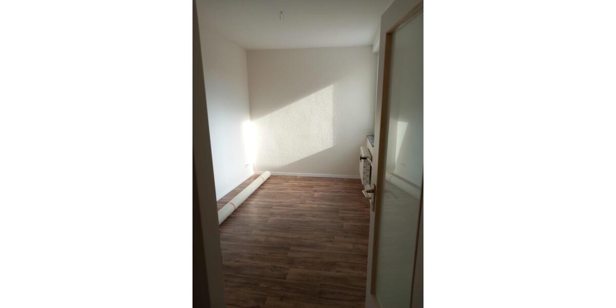 Reihenhaus Wolfsburg - 7 Zimmer, 175 m&sup2;, 250.000&euro; | Angebot:25279560