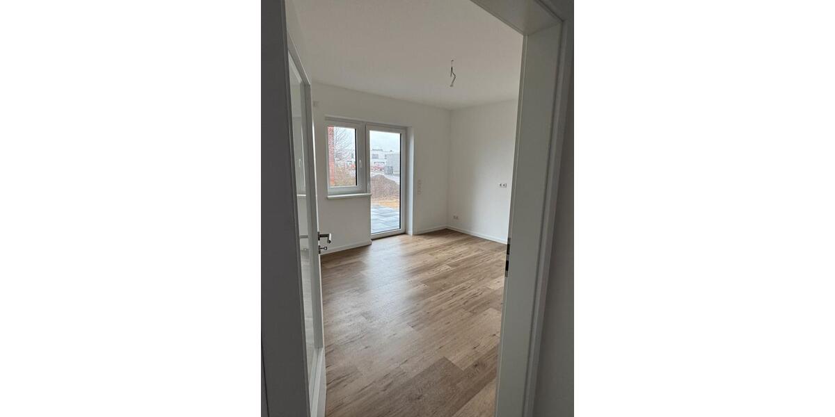 Doppelhaushälfte Wittenberge - 3 Zimmer, 93 m&sup2;, 1.200&euro; | Angebot:25947889