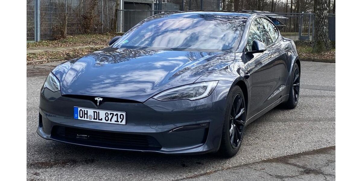 Tesla Model S 68.599 km 49.999 &euro; Bargteheide 22941