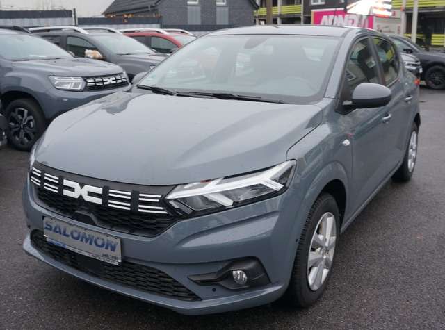 Dacia Sandero 26.030 km 14.980 &euro; Solingen 42651