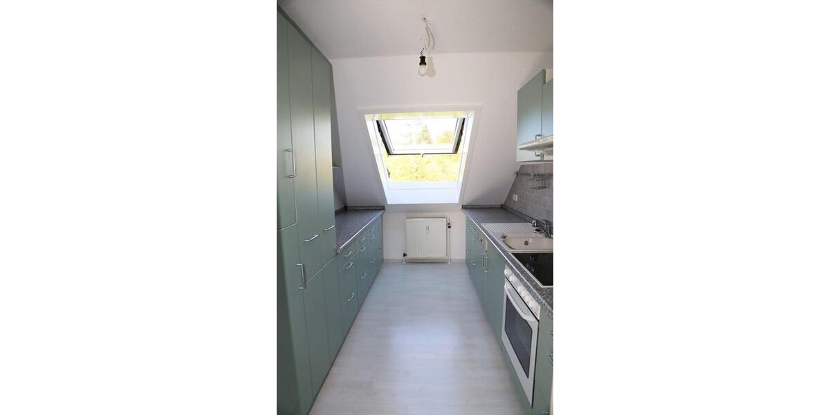 Dachgeschoßwohnung Oberstenfeld - 3.5 Zimmer, 72 m&sup2;, 225.000&euro; | Angebot:25376469