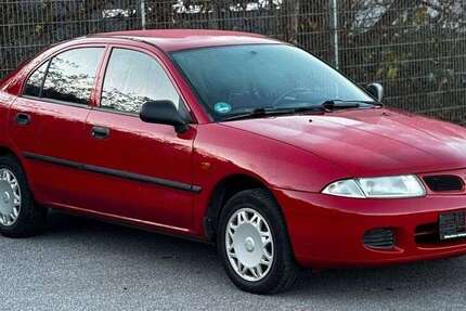 Mitsubishi Carisma 69.903 km 2.999 &euro; Wuppertal 42389