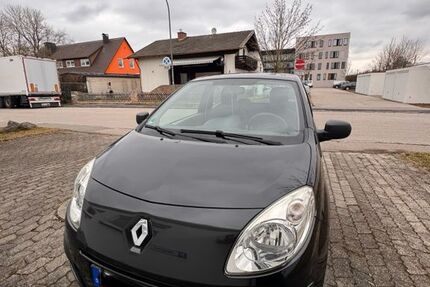 Renault Twingo 96.000 km 2.600 € München 81673