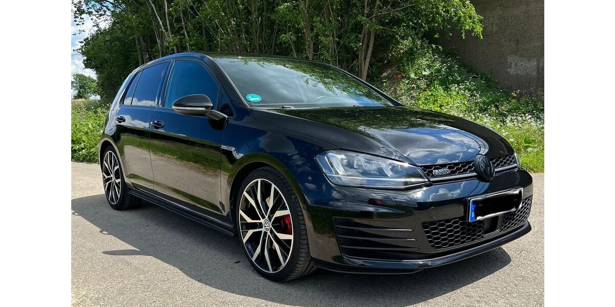 VW Golf 129.000 km 17.900 &euro; Bad Nenndorf 31542