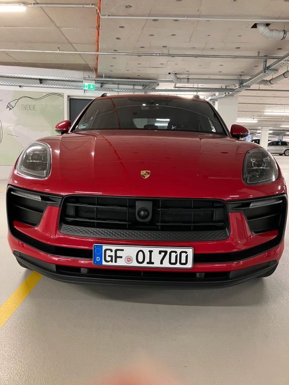 Porsche Macan 20.000 km 67.400 € Jembke 38477