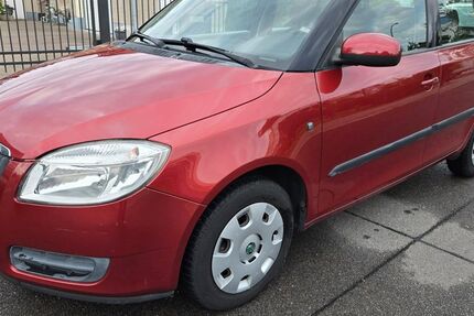 Skoda Fabia 138.900 km 2.600 &euro; Berlin 13599