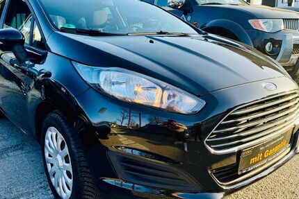 Ford Fiesta 172.000 km 4.450 &euro; München 81825