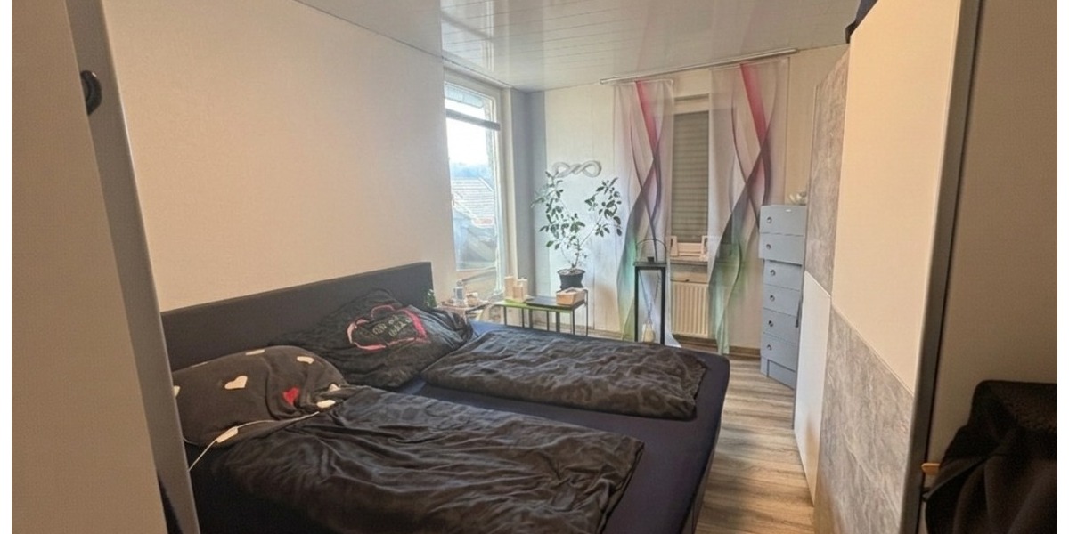 Großzügiges Einfamilienhaus mit Dachterrasse, Scheune und zusätzlichem Grundstück - Einfamilienhaus Weiler bei Monzingen | Angebot:26268955