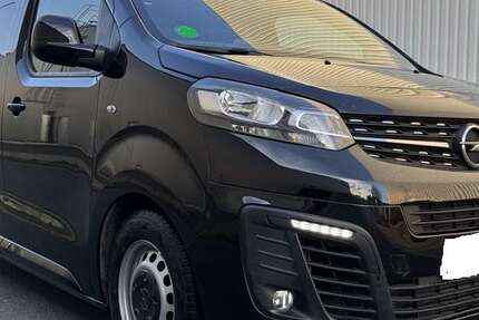 Opel Vivaro 27.900 km 30.499 &euro; Hannover 30457