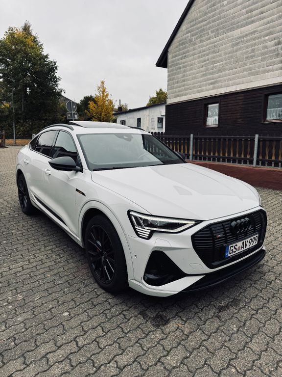 Audi e-tron 44.060 km 43.850 € Seesen 38723