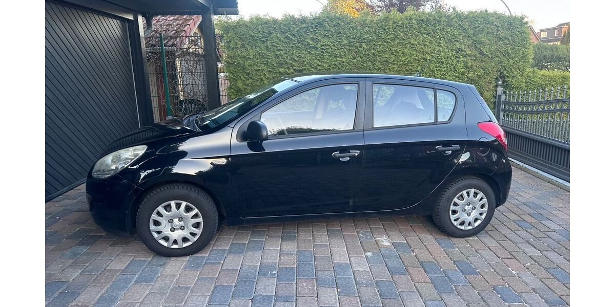 Hyundai i20 129.500 km 2.650 &euro; Hamburg 21039