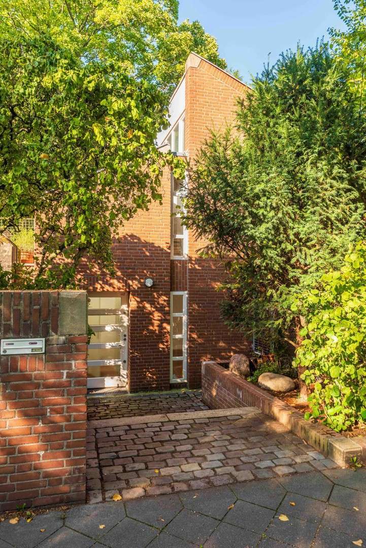 Haus zum Mieten in Düsseldorf 1.650 € 100 m² 3 zimmer