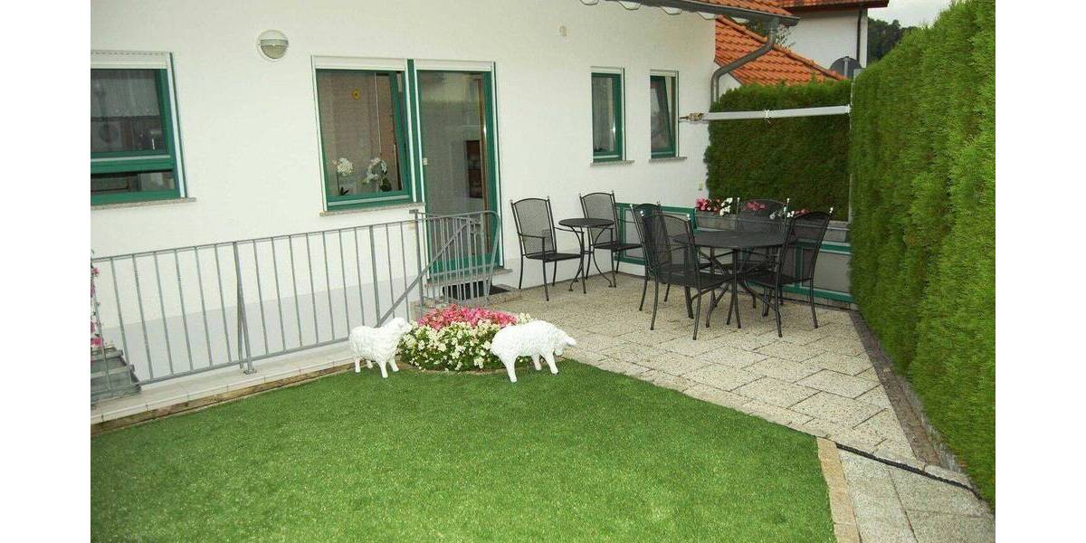 Doppelhaushälfte Hilzingen - 4 Zimmer, 116 m&sup2;, 550.000&euro; | Angebot:26789787