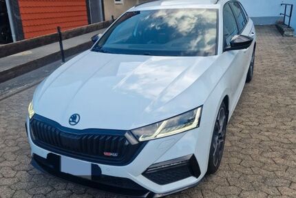 Skoda Octavia 84.000 km 27.300 &euro; Bad Harzburg 38667