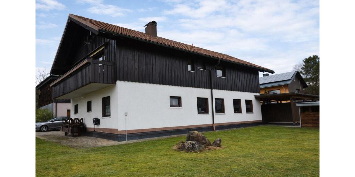 Einfamilienhaus Titisee-Neustadt Neustadt - 5 Zimmer, 160 m&sup2;, 400.000&euro; | Angebot:26239397
