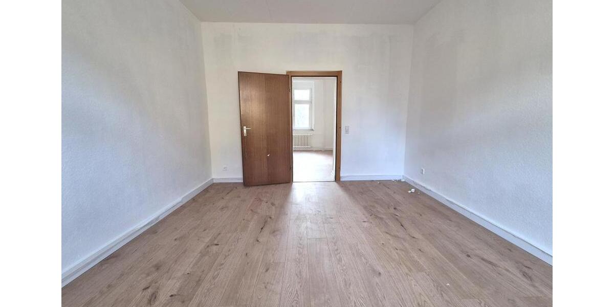 Etagenwohnung Duisburg Hamborn - 4 Zimmer, 94 m&sup2;, 655&euro; | Angebot:26300948