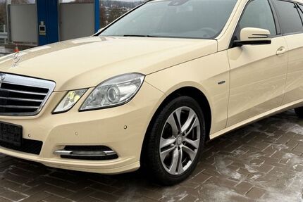 Mercedes-Benz E 200 469.744 km 2.990 &euro; Sontra 36205