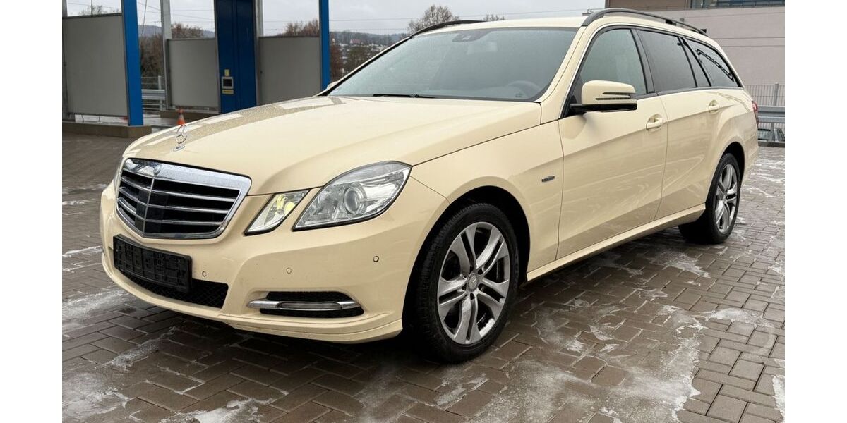 Mercedes-Benz E 200 469.744 km 2.990 &euro; Sontra 36205