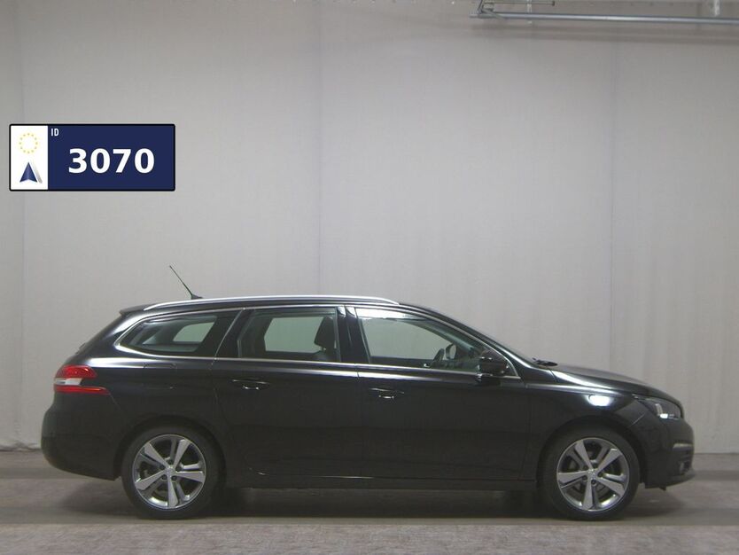 Peugeot 308 117.371 km 11.980 € Gyhum/Bockel 27404