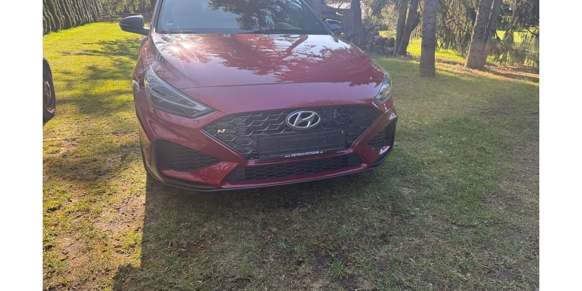 Hyundai i30 100.100 km 14.000 &euro; Werder 14542