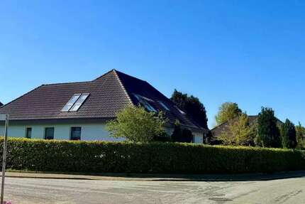 Haus Buchholz - 8.5 Zimmer, 233 m&sup2;, 365.000&euro; | Angebot:27159263