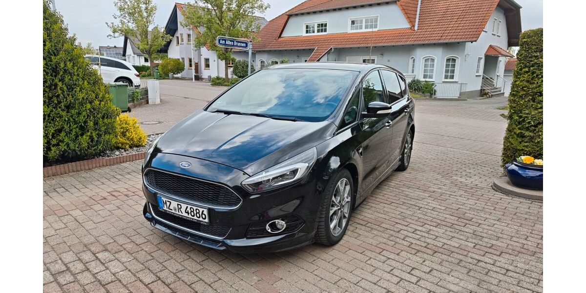 Ford S-Max 145.269 km 22.900 &euro; Albig 55234