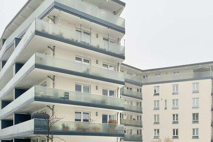 Exklusiv wohnen am Wasser – Moderne 2-Zimmer-Wohnung mit Warnowblick 2 zimmer