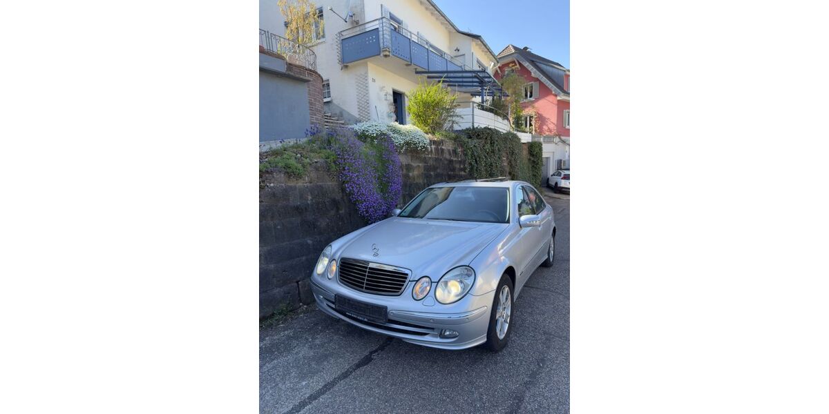 Mercedes-Benz E 350 208.000 km 5.990 &euro; Bühlertal 77830
