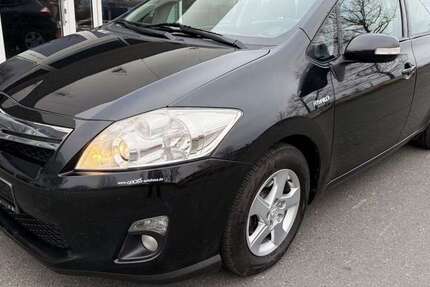 Toyota Auris 168.000 km 6.980 &euro; Nürnberg 90439