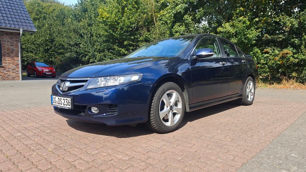 Honda Accord 203.000 km 7.000 € Bohmte 49163